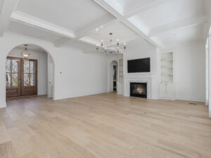 271 Talon Drive - Living Room