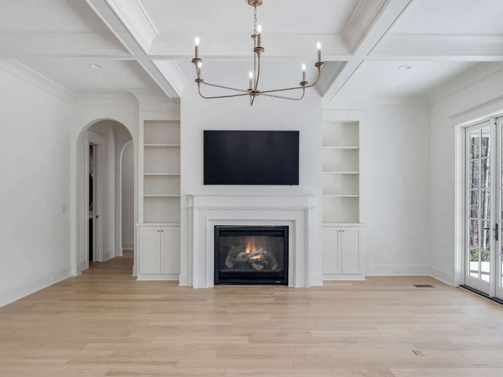 271 Talon Drive - Living Room