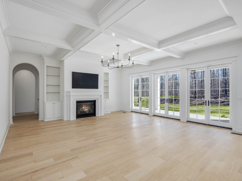 271 Talon Drive - Living Room