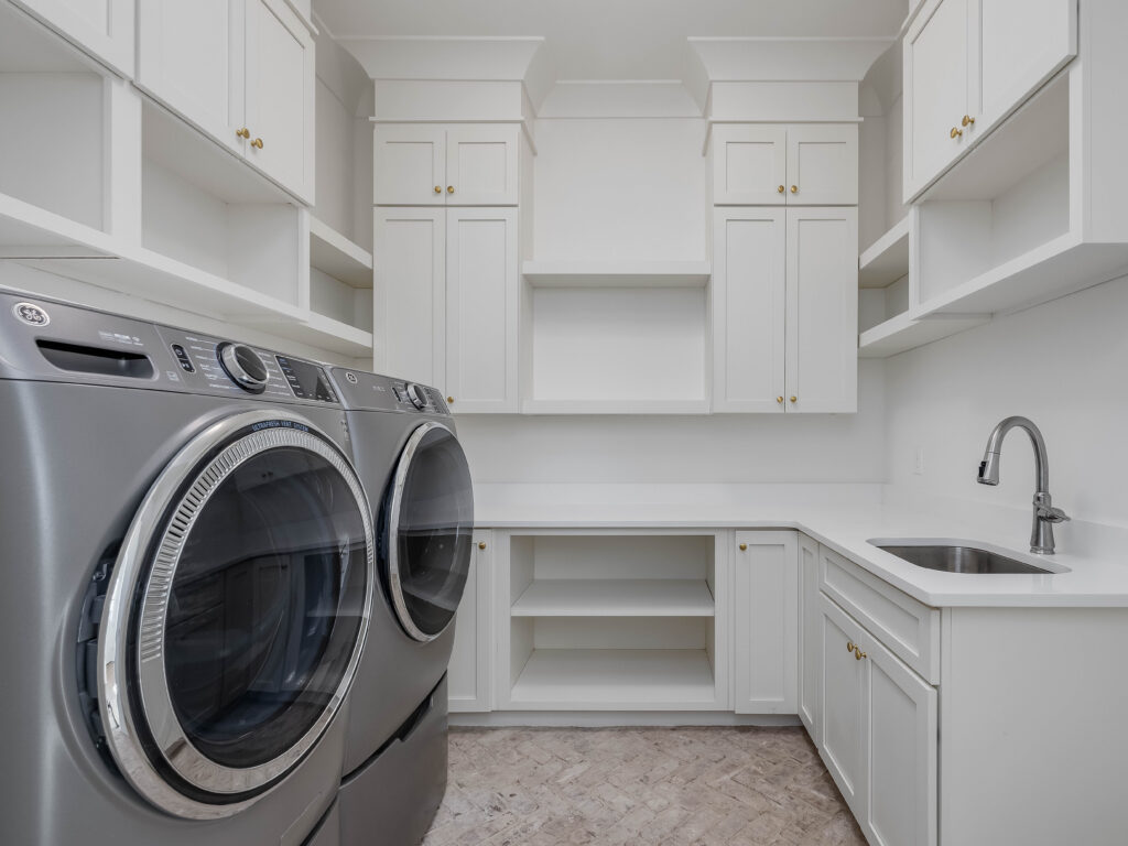 271 Talon Drive - Laundry Room