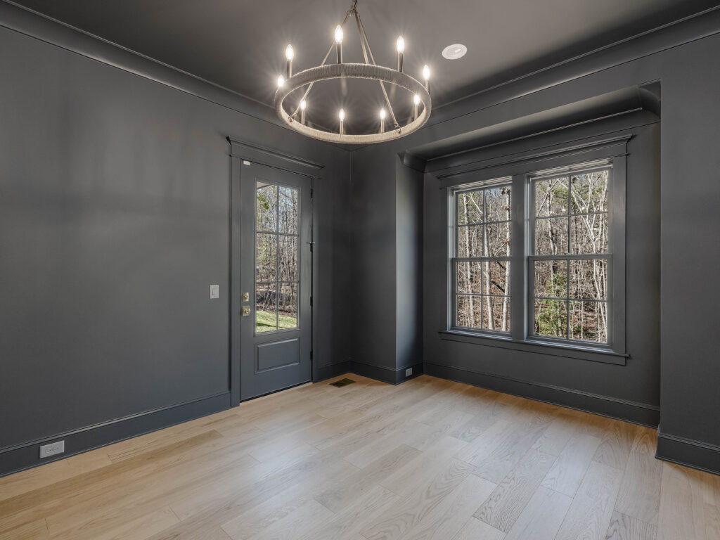 271 Talon Drive - Office