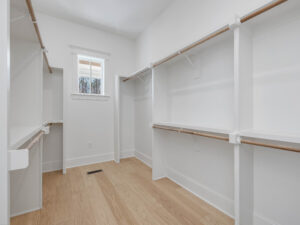 271 Talon Drive - Walk in Closet