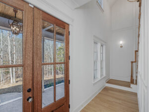 271 Talon Drive - Main Staircase