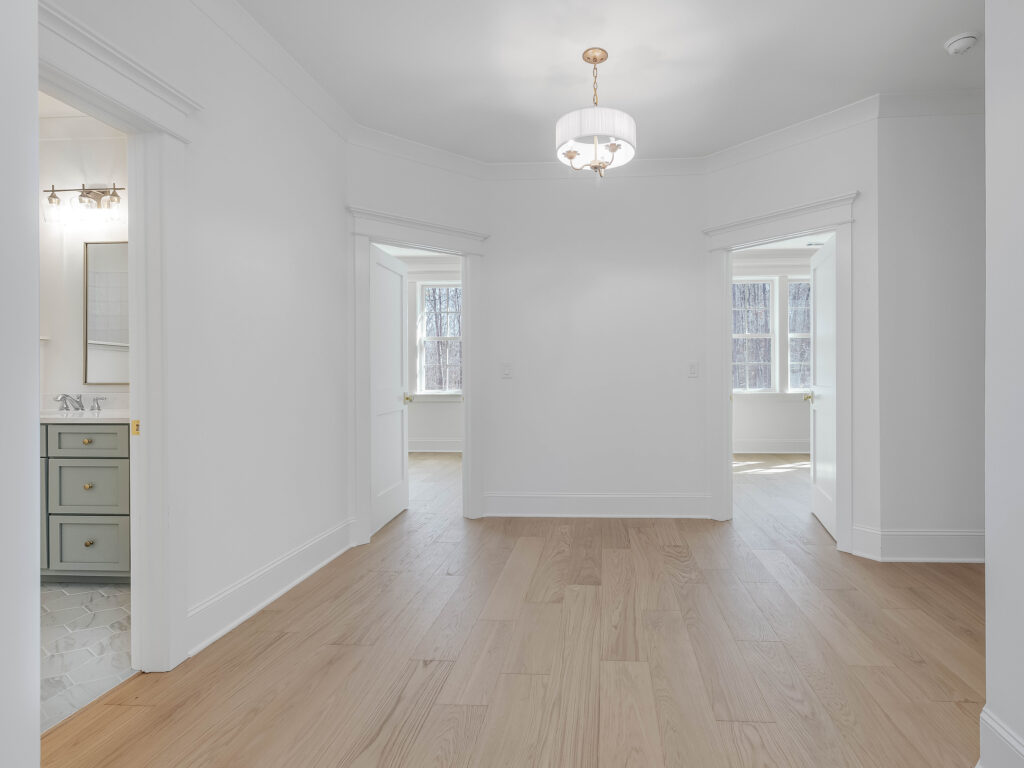 271 Talon Drive - Landing