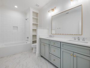 271 Talon Drive - Bathroom