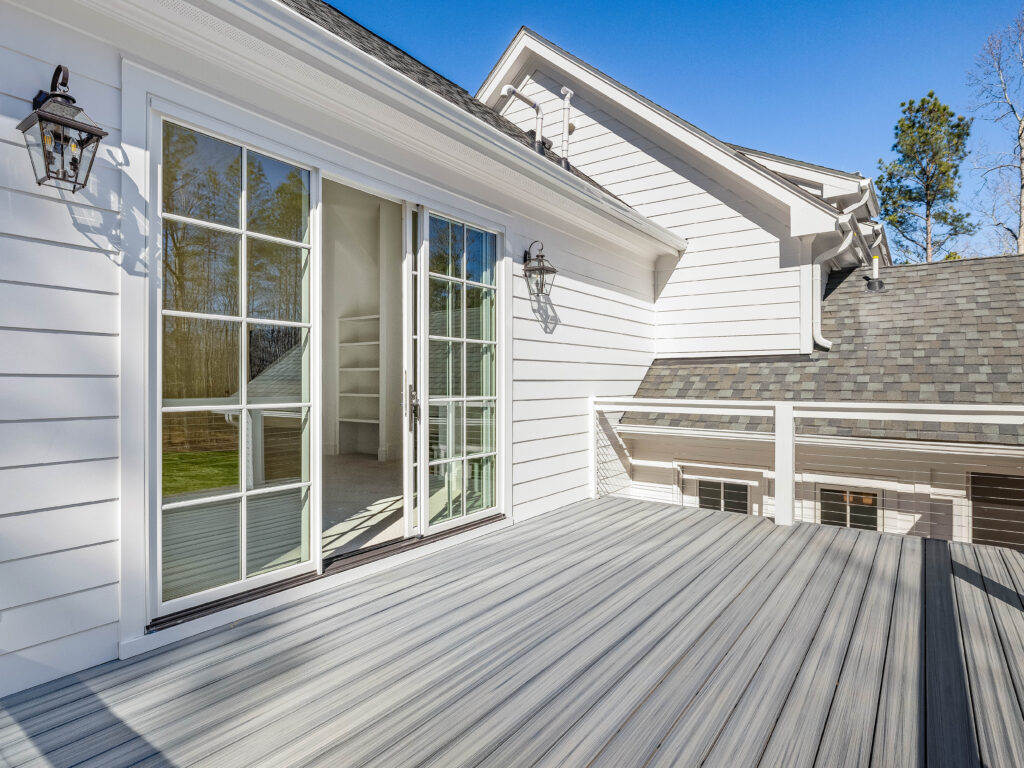 271 Talon Drive - Deck