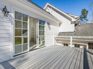 271 Talon Drive - Deck