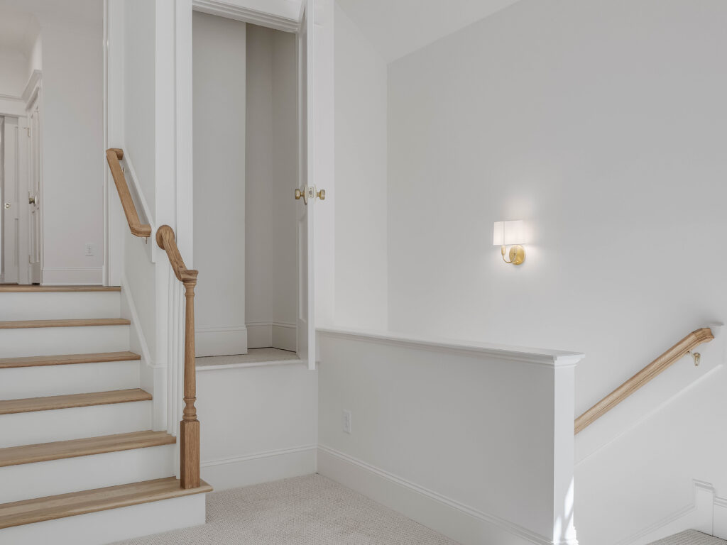 271 Talon Drive - Bonus Room